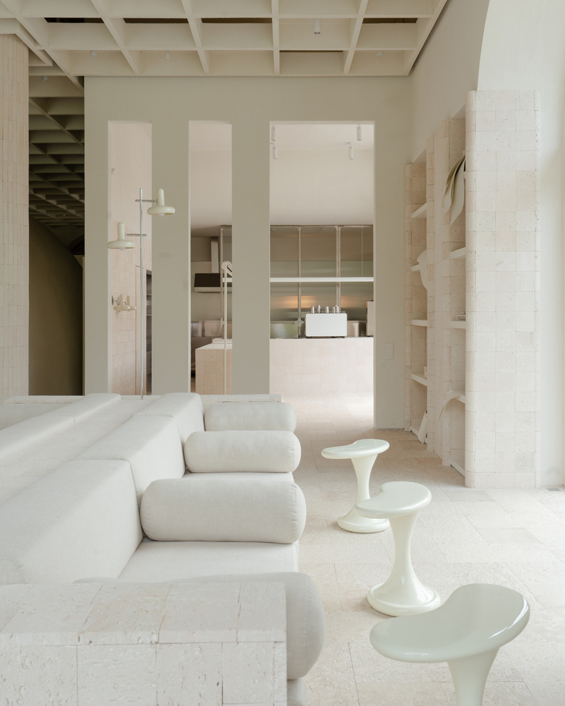 梅萨酒店（若House在特定语境有非酒店之意，可结合具体情境理解，一般XX House常可译为XX酒店 ） 丨哈萨克斯坦阿拉木图丨UP2DATE architects-23