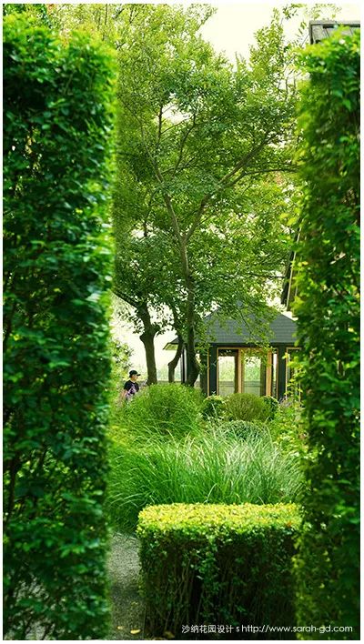 花园设计：如何设计建造一个英伦乡村花园-58