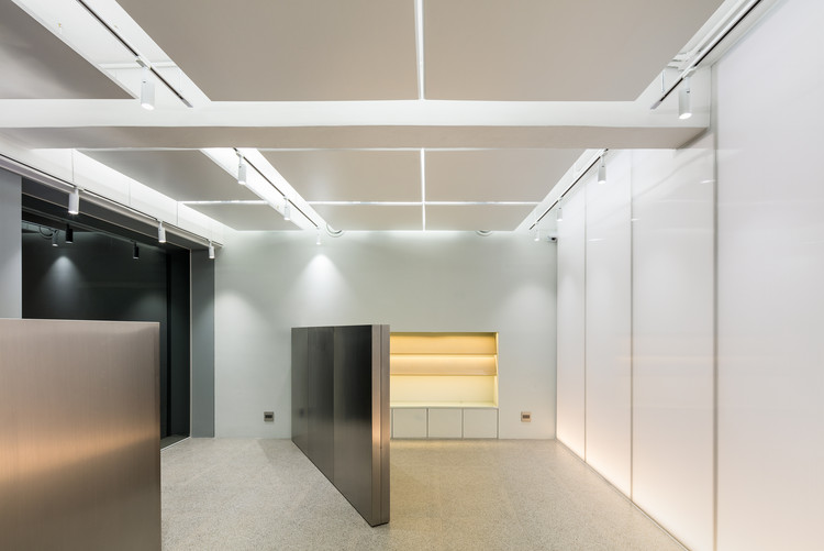 利马斯旗舰店-25