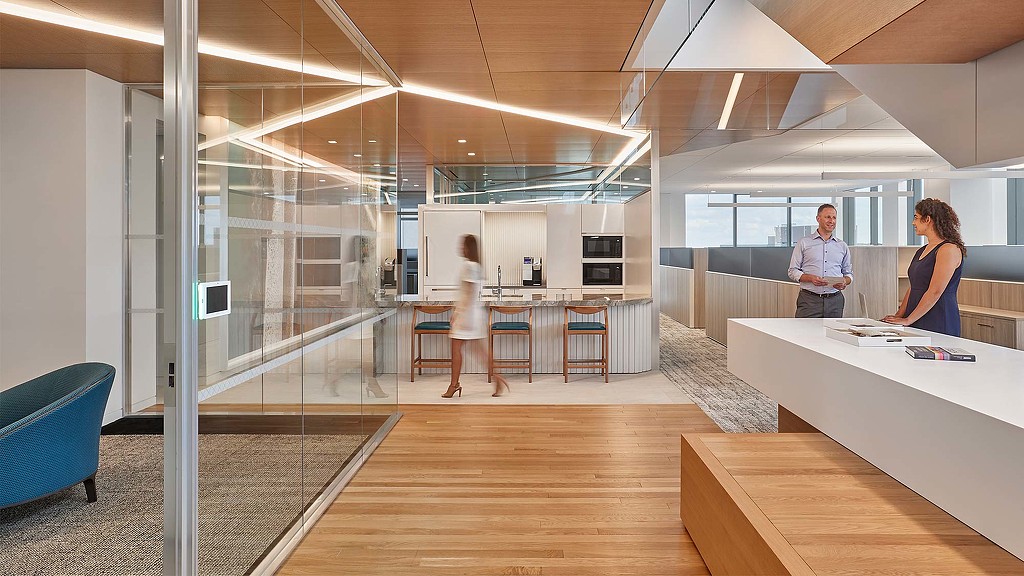 主机酒店及度假村-6