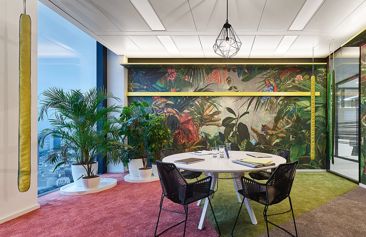 颠覆传统的德国办公室设计 · 灵动空间与个性化元素的融合-24