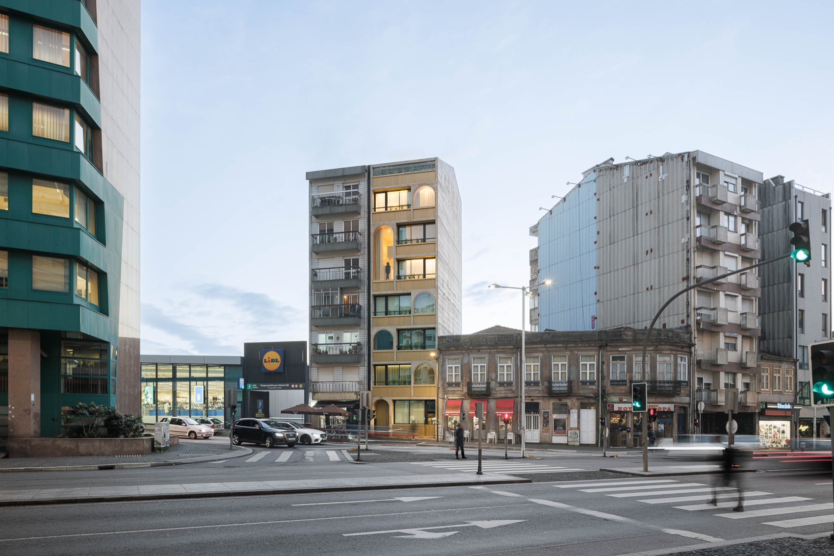 Boavista 339 住宅公寓丨葡萄牙波尔图丨PAULO MERLINI architects-4