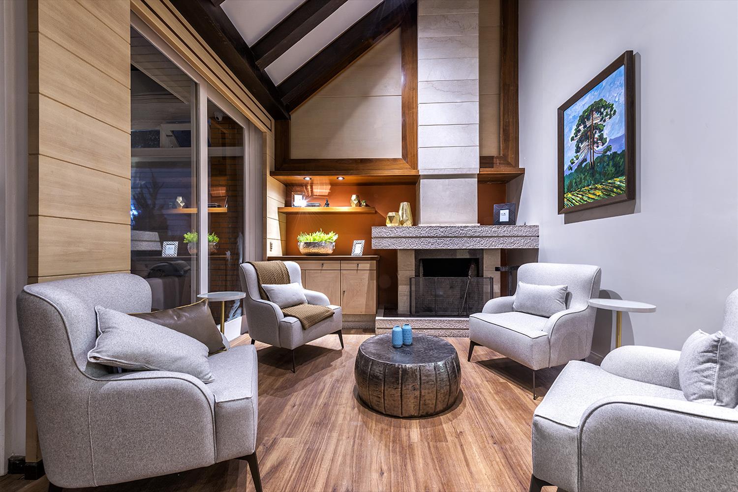 巴西 Valencis Curitiba Hospice 疗养院-2