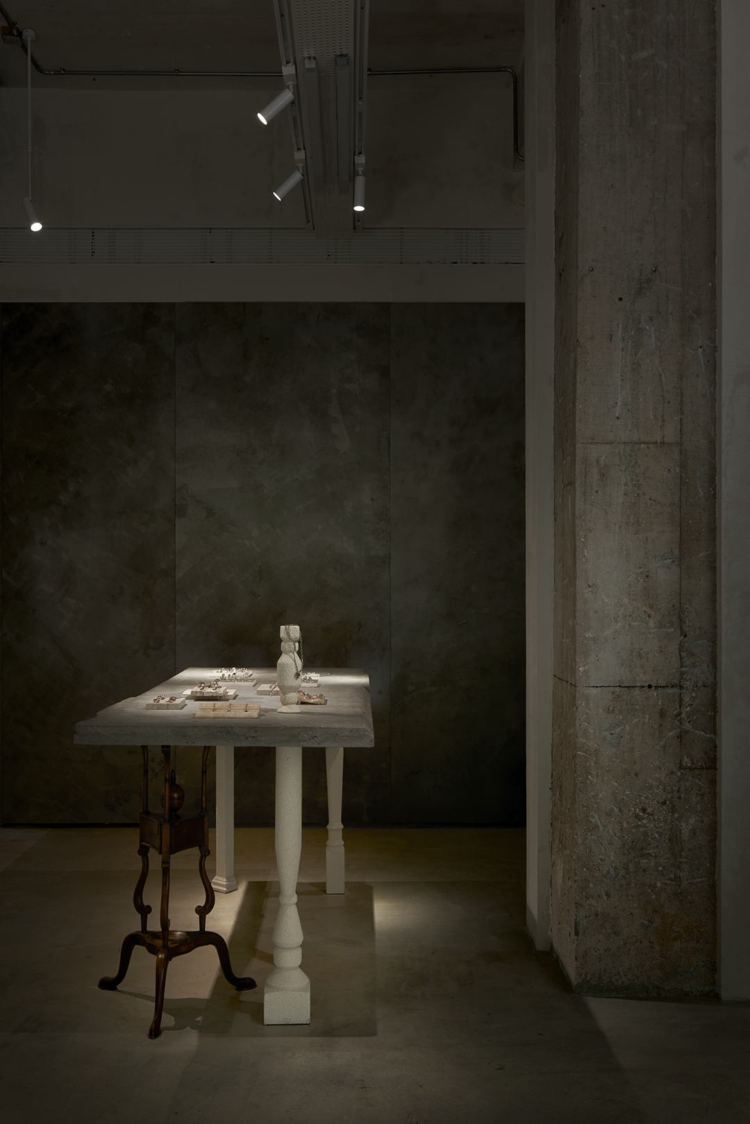 先锋买手店特立独行与传统之间的张力与共生-11