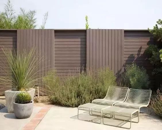 木质围墙，自然之美——某庭院设计案例-44