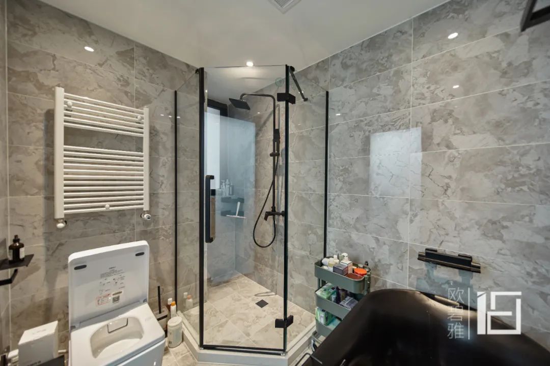 现代简约风 98 平米二居室改造丨胡晓威-46