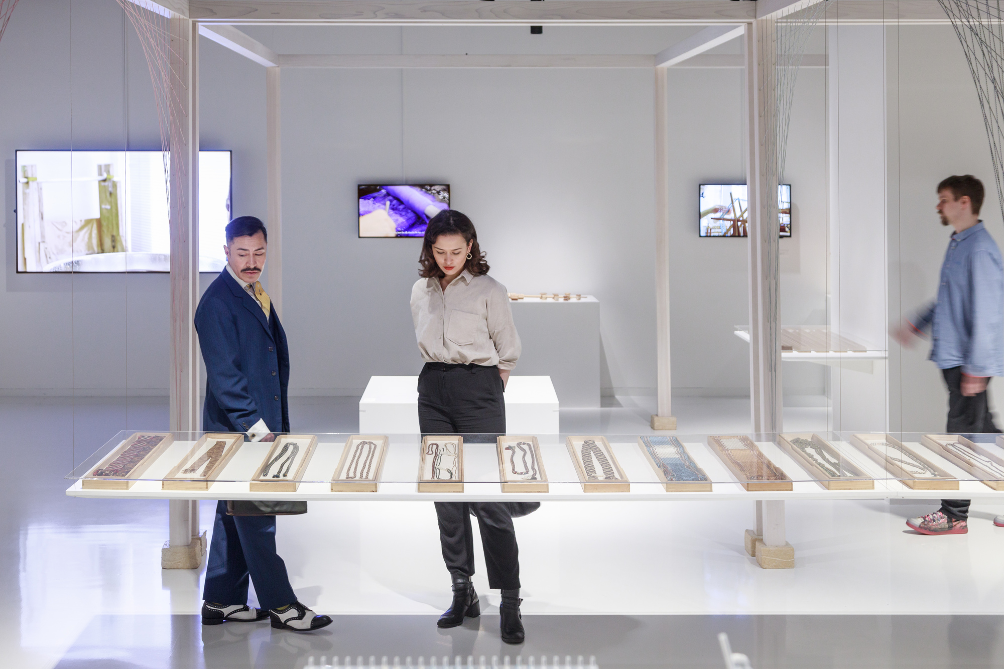 KUMIHIMO: Japanese Silk Braiding by DOMYO / Rei Mitsui Architects-34