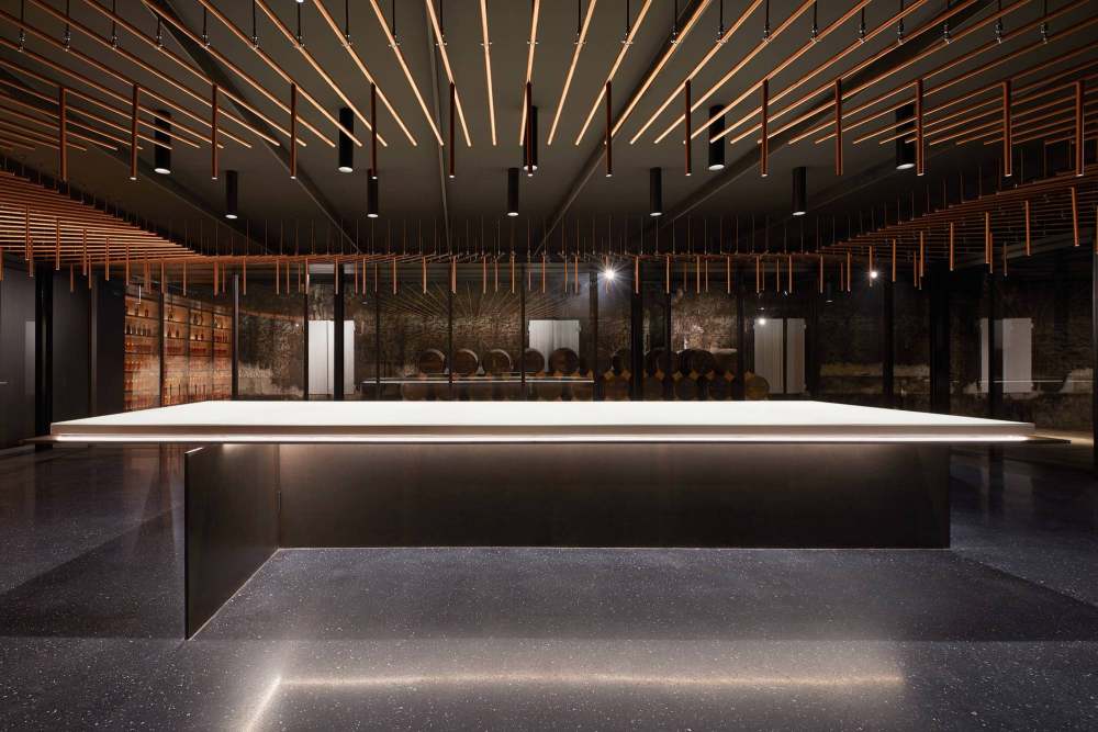 法国马爹利酒庄品酒室设计-32