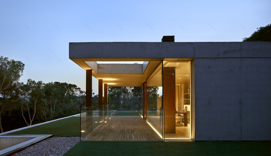 house in the pine forest-37