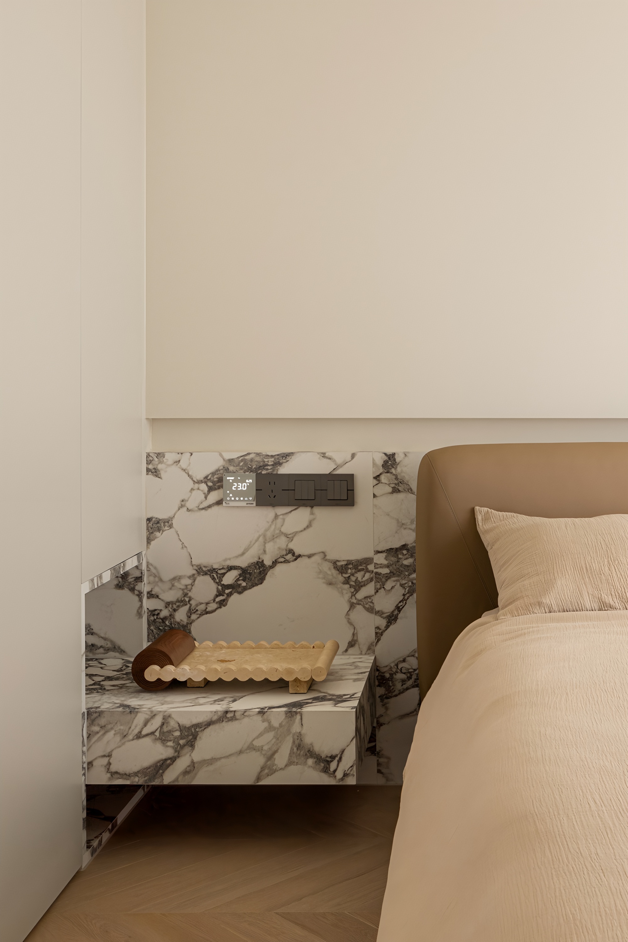 浪漫鎏金,方寸间纳四时湖景丨原想设计-49