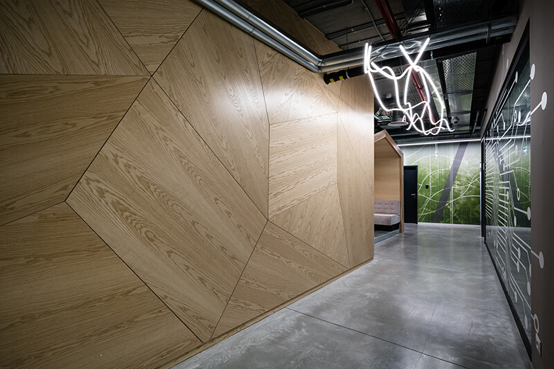 集思广益,以色诱人——Broadcom 办公室设计-10