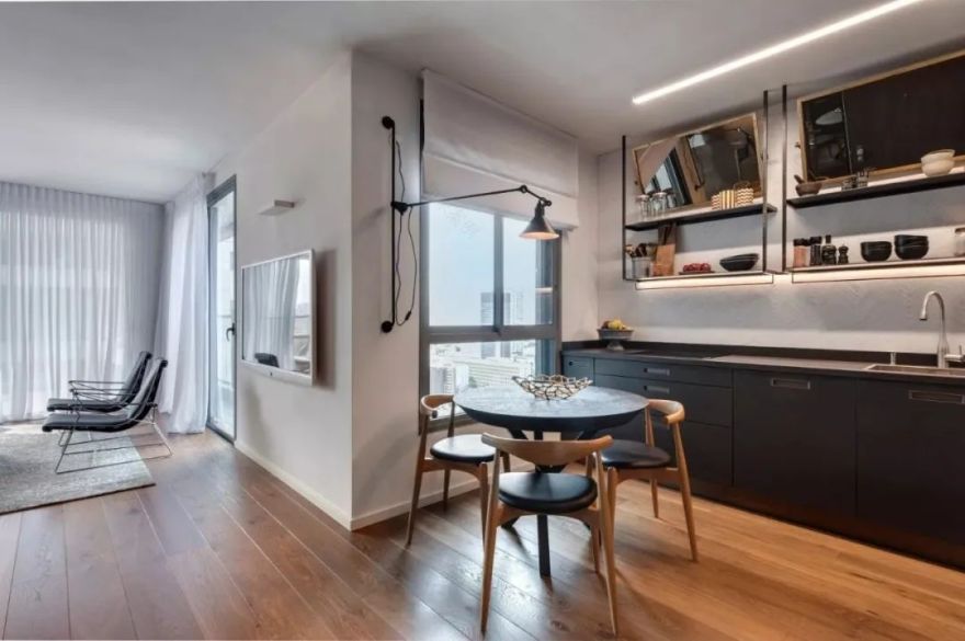 特拉维夫顶层住宅,黑白色调的时尚空间-124