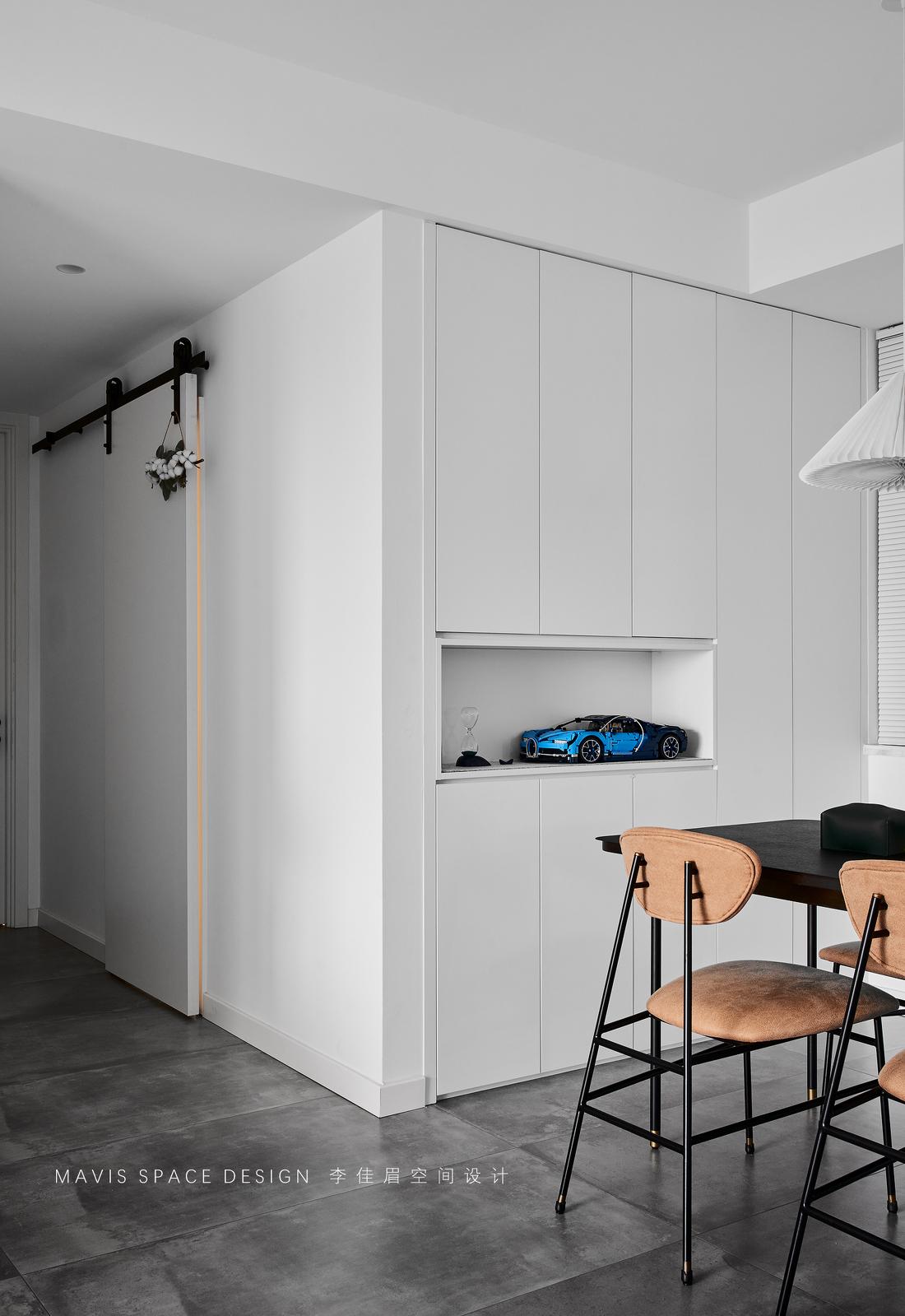 小户型改造的典范 · 简约黑白灰空间-9