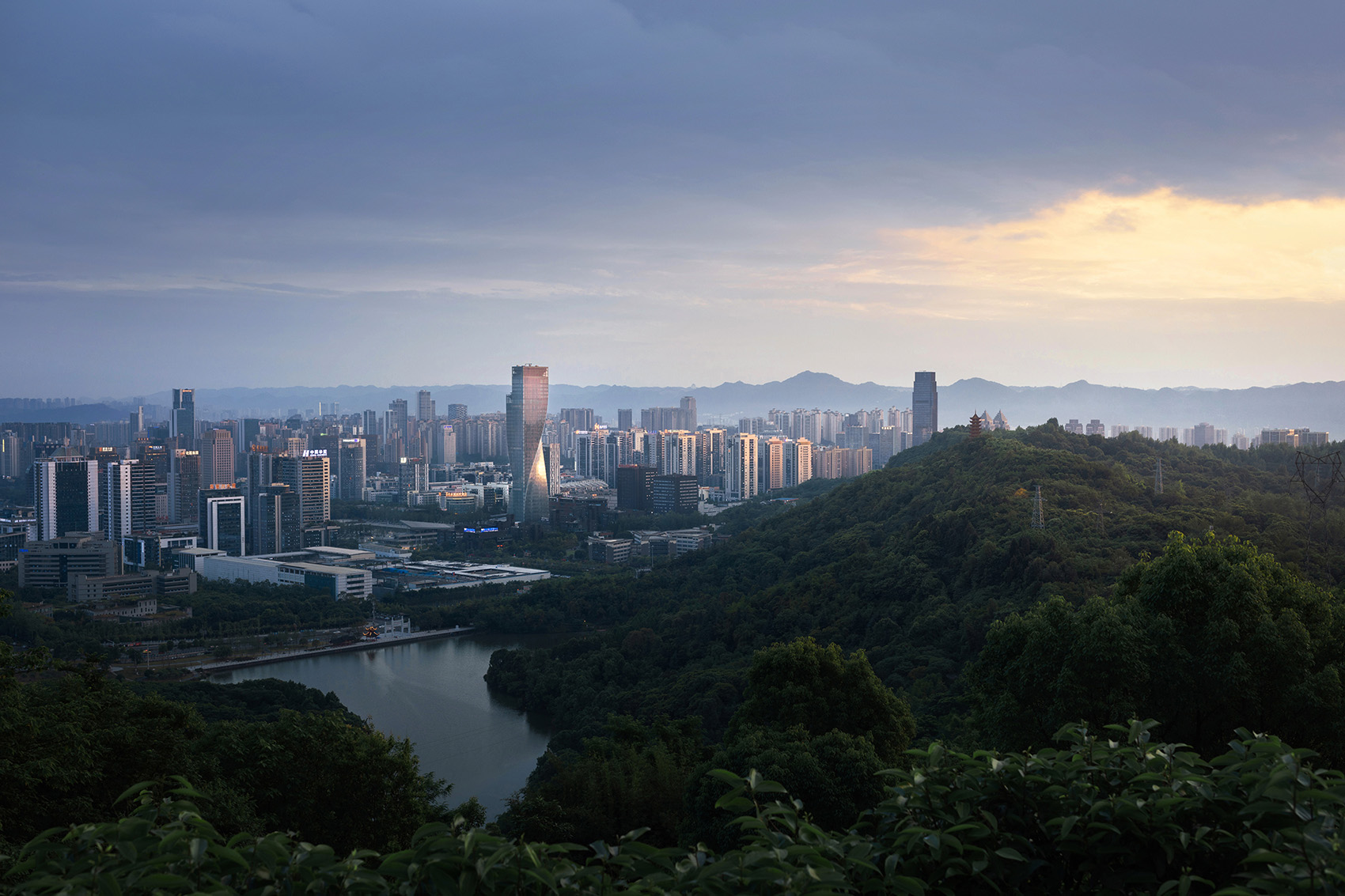 重庆高科太阳座丨中国重庆丨Aedas-3