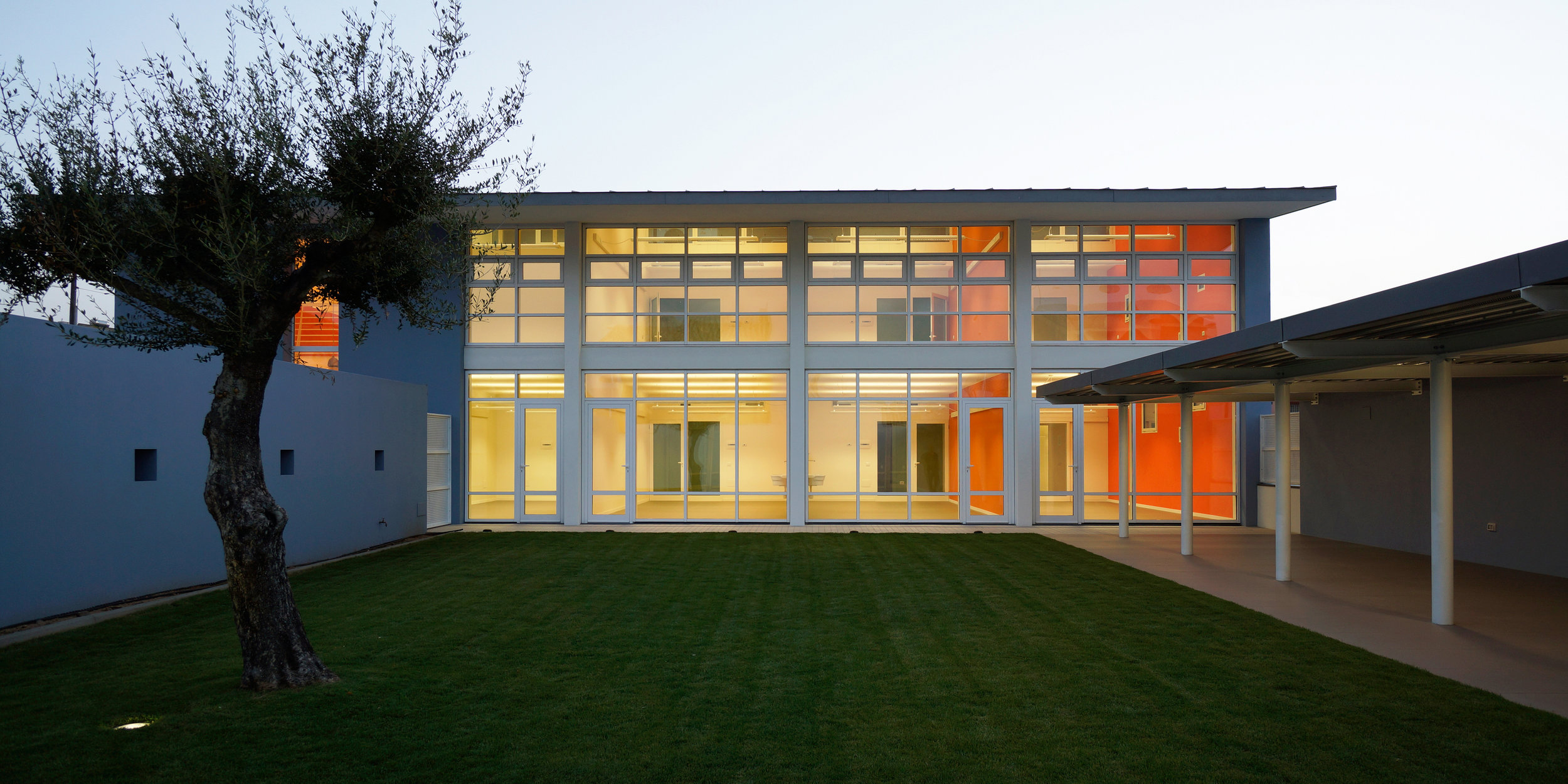 温馨之光 · 智障人士康复中心的日间中心设计-11