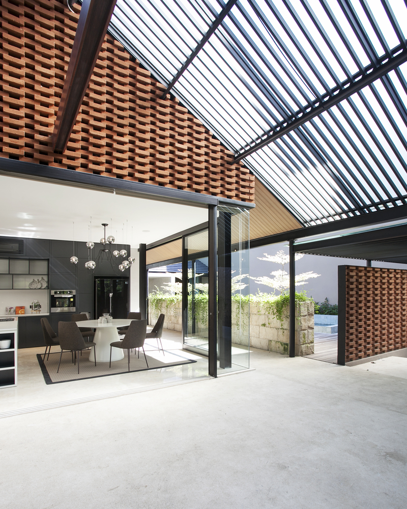 印尼马朗绿色梯田住宅 | 自然通风与光线的巧妙融合-42