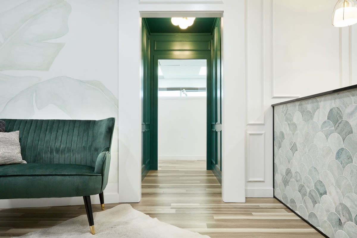 Destination Dental 牙科诊所设计丨加拿大丨Reena Sotropa In House Design Group-12