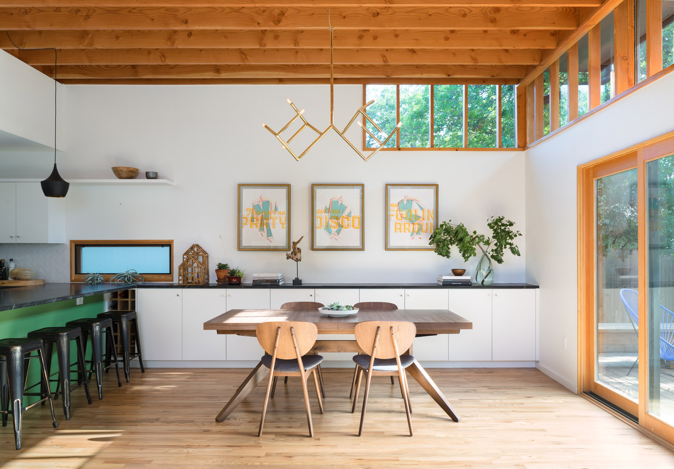 Clerestories bring light into renovated Texas bungalow-2