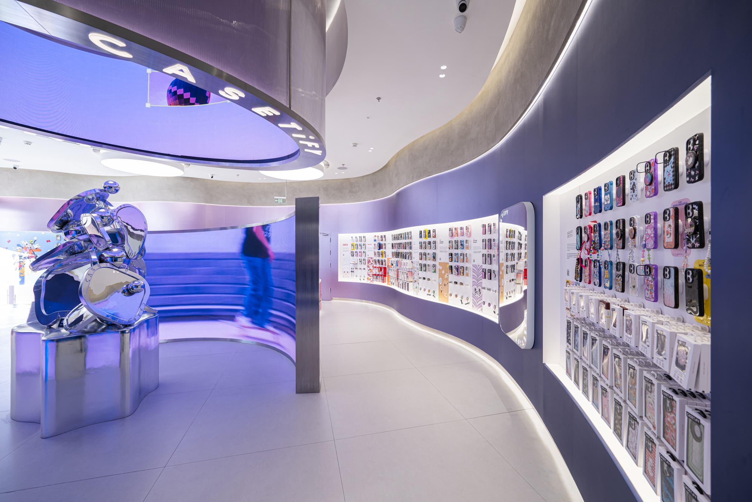 CASETiFY STUDiO迪士尼小镇店丨中国上海丨hcreates(设计总监Hannah Churchill等)-36