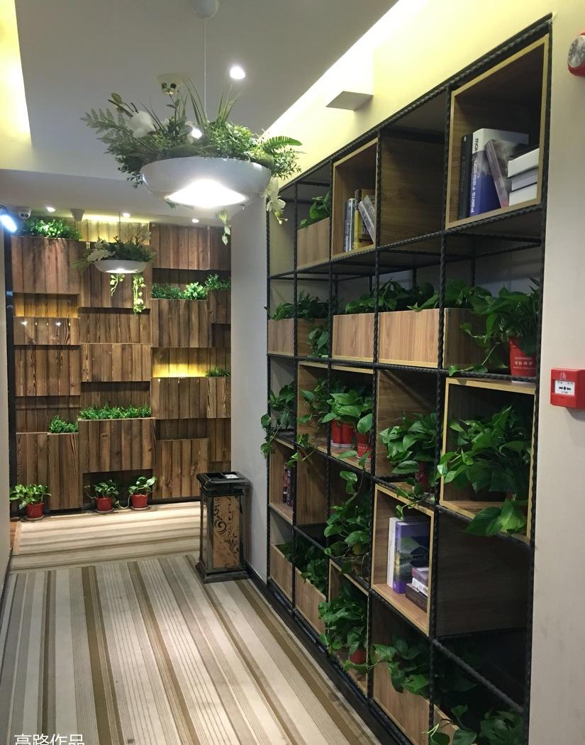 
提莫网咖主题酒店设计 -1