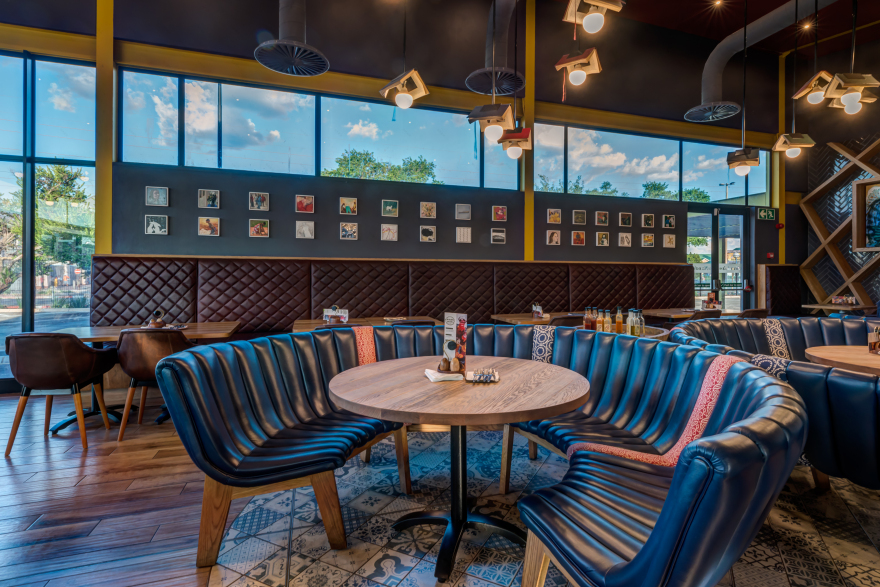 Nando's Potchefstroom 餐厅设计丨南非丨Design Partnership-15