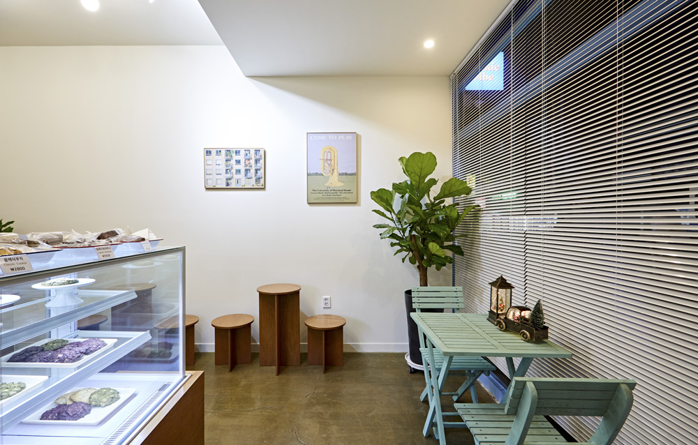 极简风 7 坪咖啡店，小巧精致的空间艺术-7