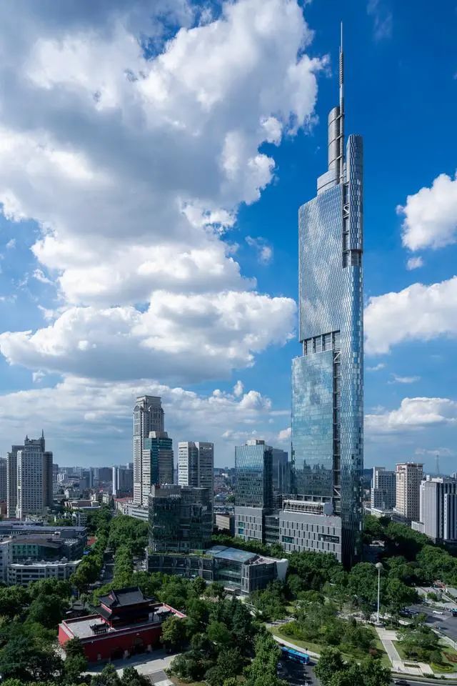 南京苏州摩天楼“争高” 将成为江苏“一哥”?-13