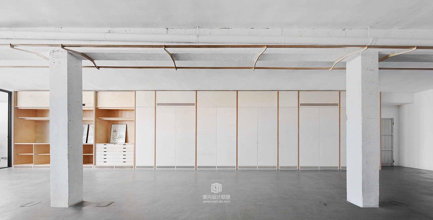 巴塞罗那创意街区联合办公空间-11