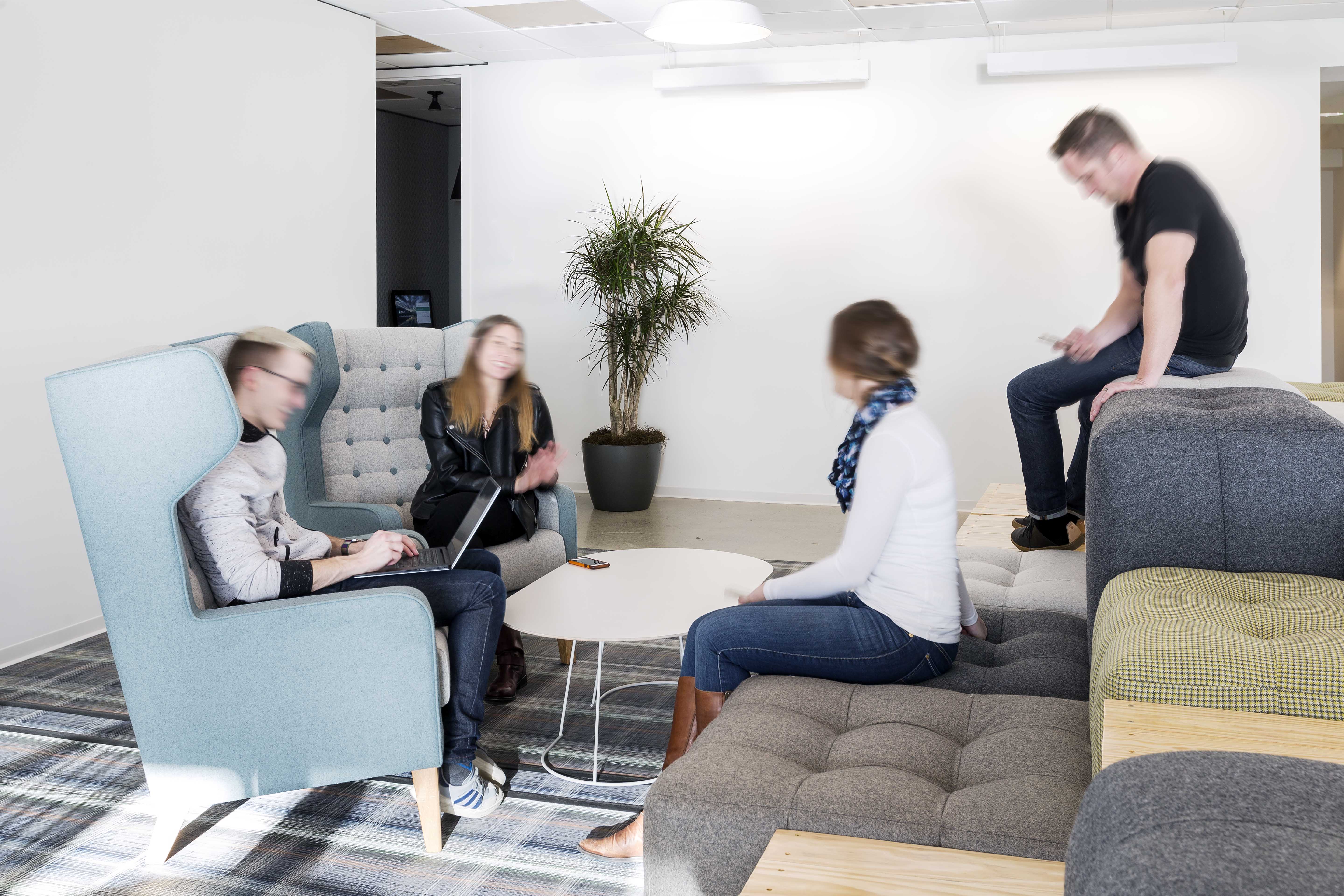 科技媒体公司 Seattle 办公室设计-34