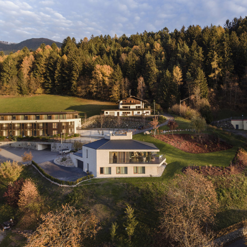 山上之屋(House On The Hill)-2