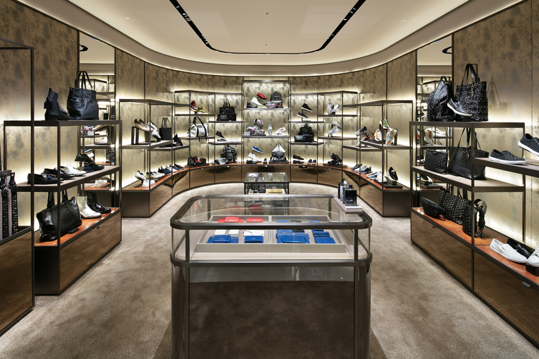 大阪 Daimaru 心斋桥购物中心 Jimmy Choo 店-6