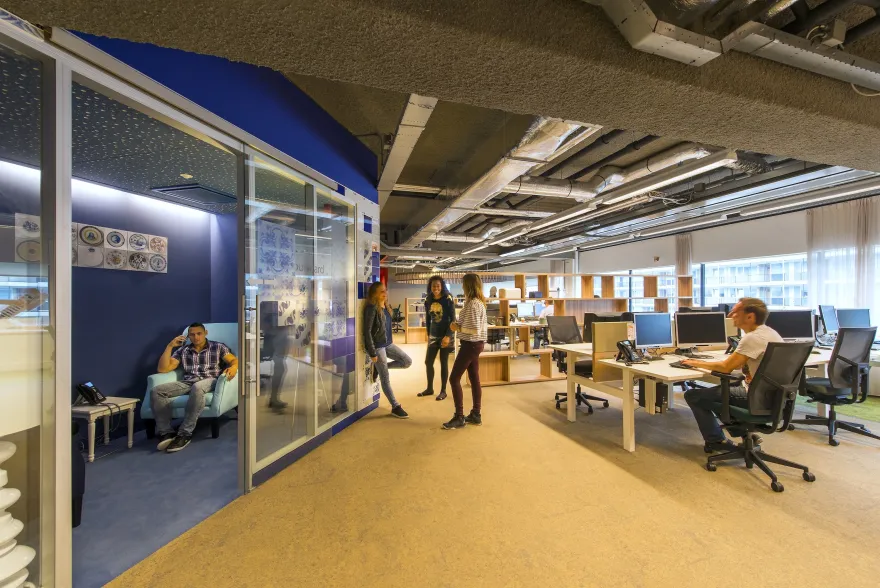 荷兰 VodafoneZiggo 呼叫中心-28