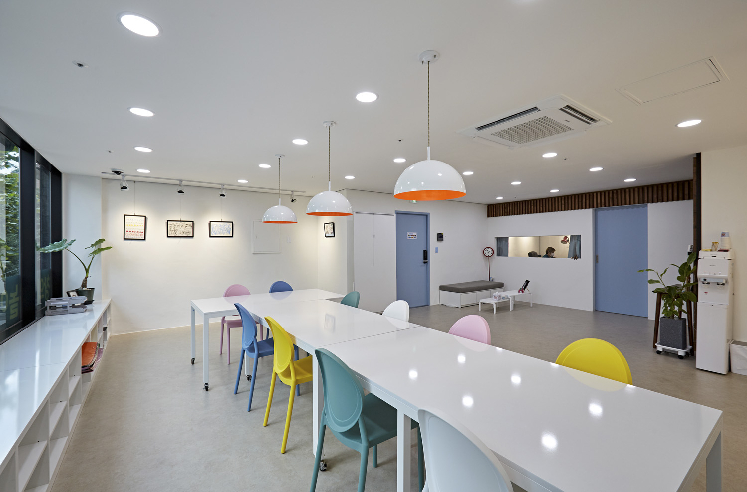 25 平米美术教室，极简白诠释艺术氛围-2