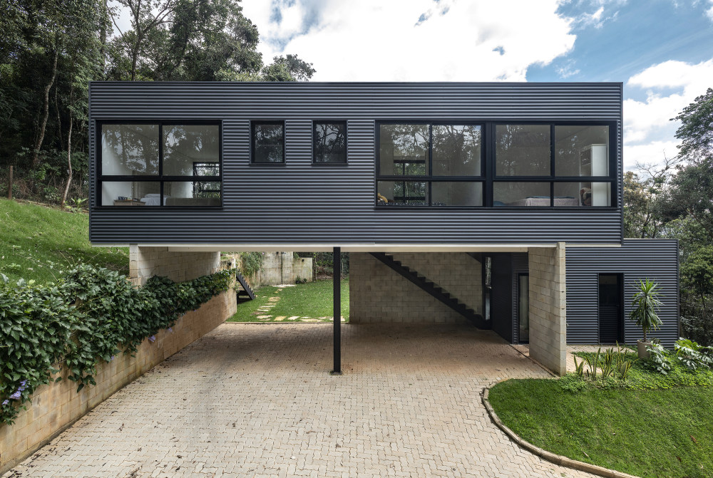 巴西简约住宅设计,融入自然的和谐空间-22