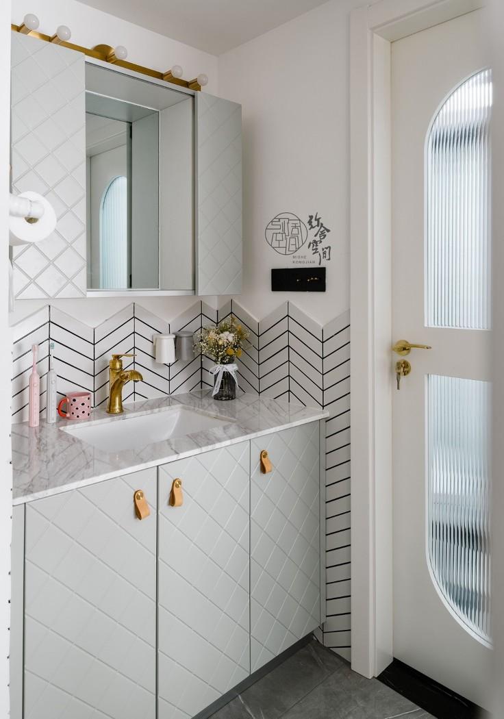 融合多种色彩的个性家居设计-40