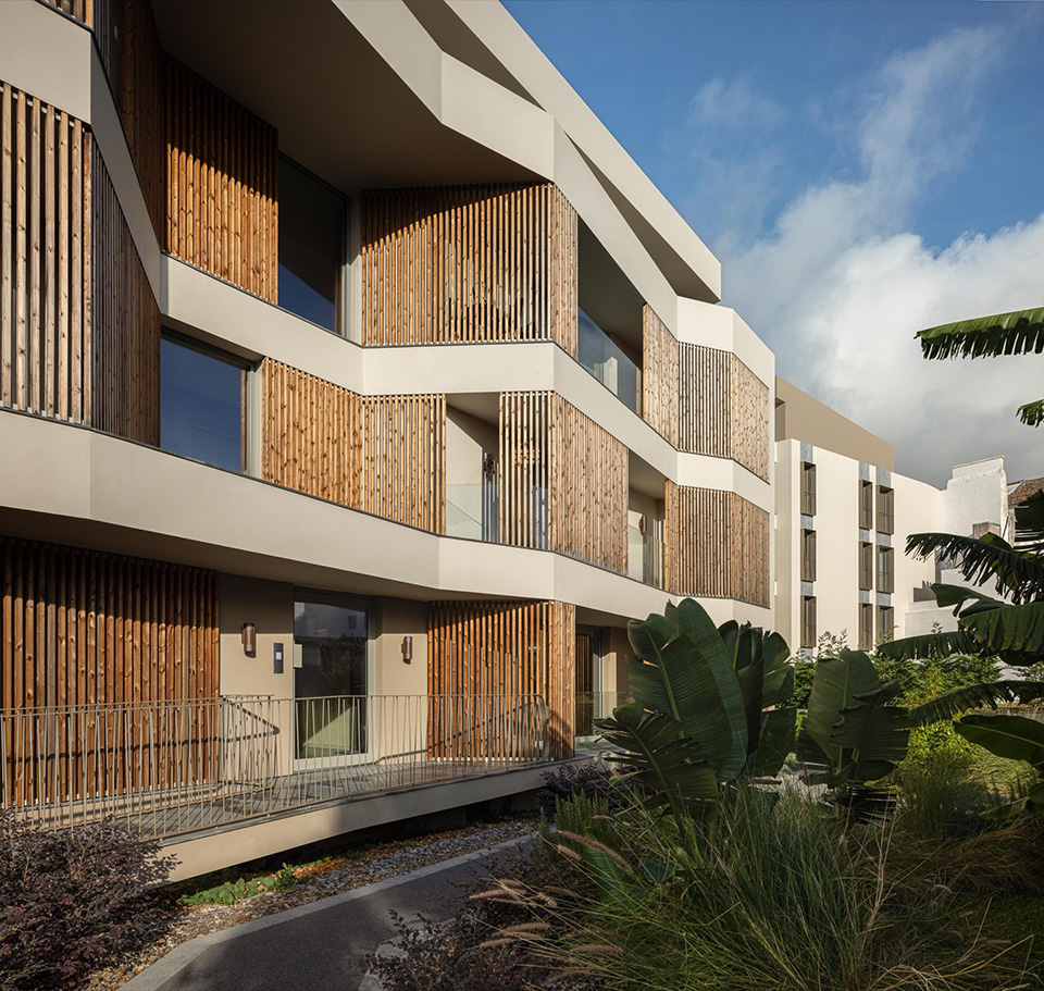 ERNESTO DO CANTO住宅区丨葡萄牙蓬塔德尔加达丨BOX arquitectos-154