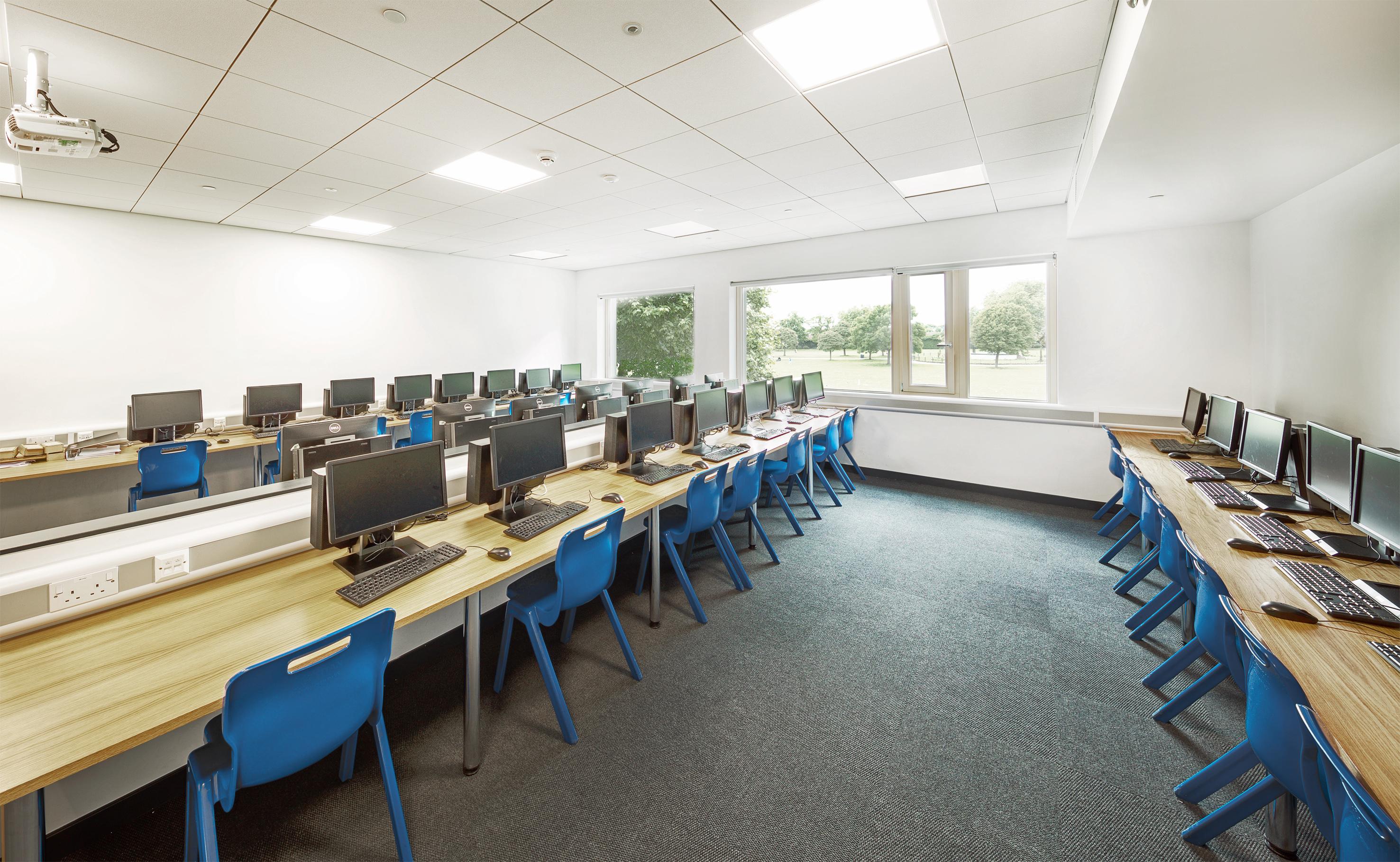 埃尔索恩公园高中-9