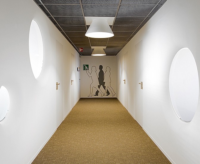 办公建筑 Cegeka 及地方政府大楼设计亮点-14