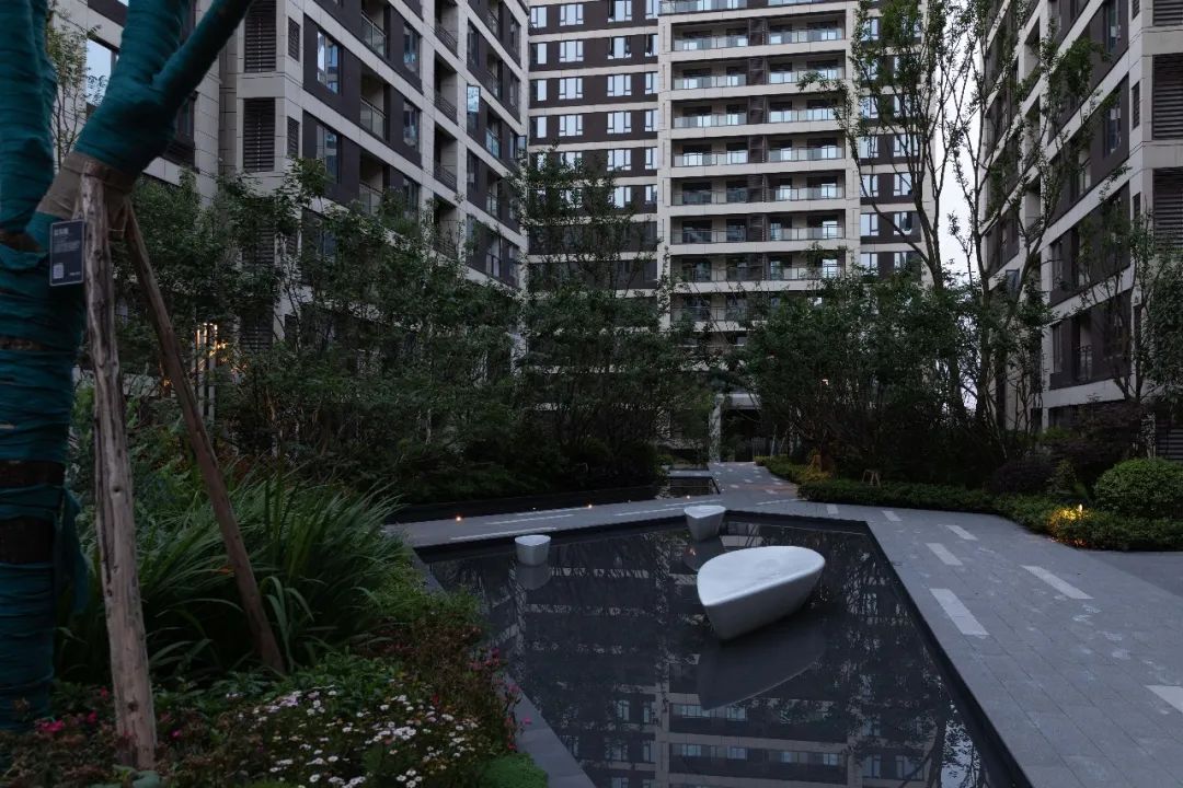 山水重庆的现代雅致花园——中南·玖宸大区-43