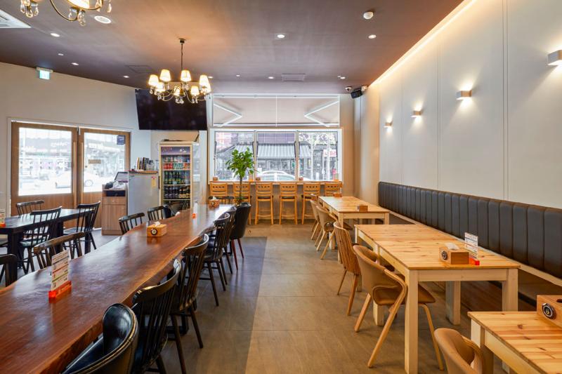 26 平极简餐厅设计 | 清爽氛围的餐饮空间-11