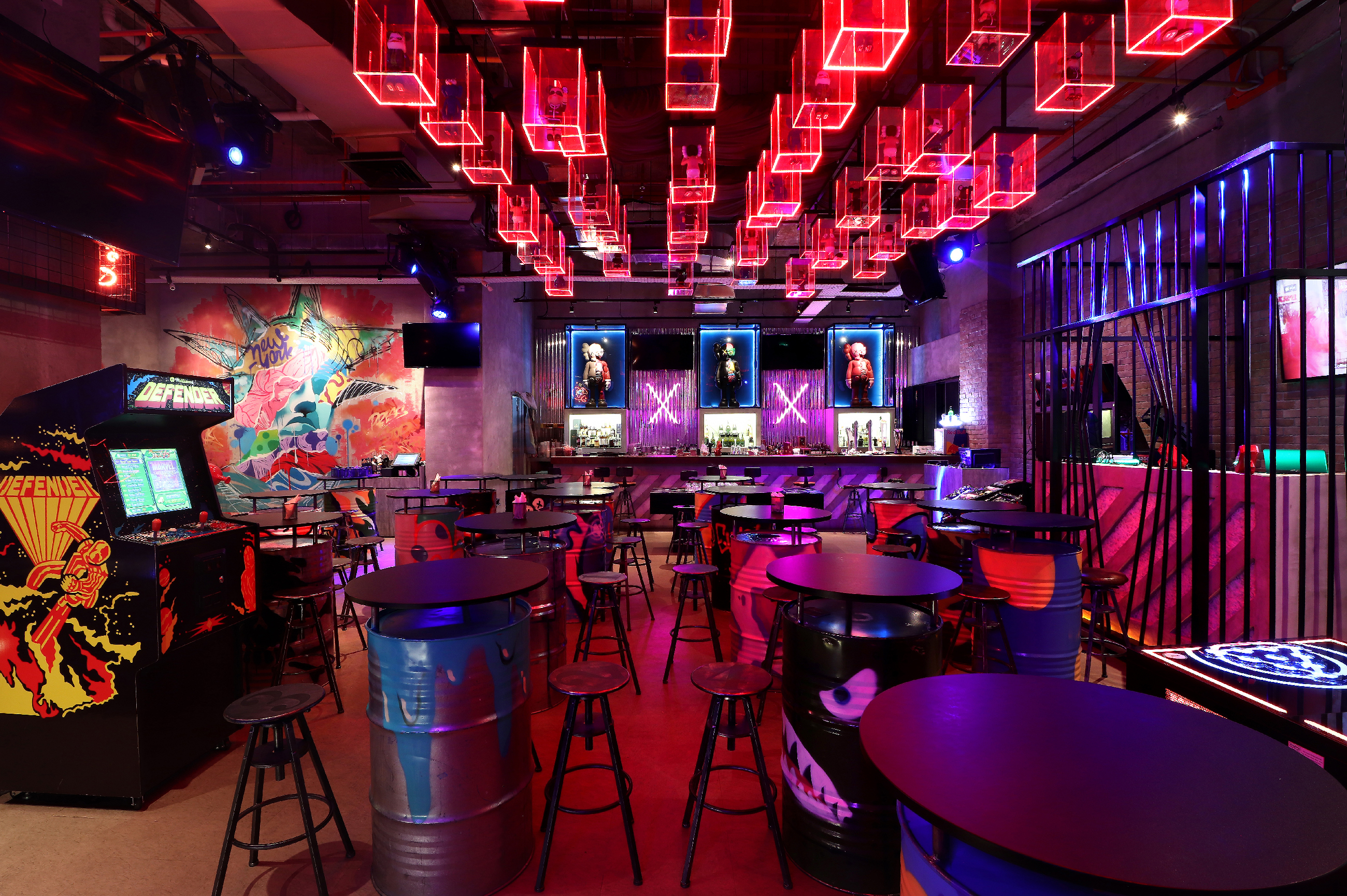 未知兹炒作酒吧-13