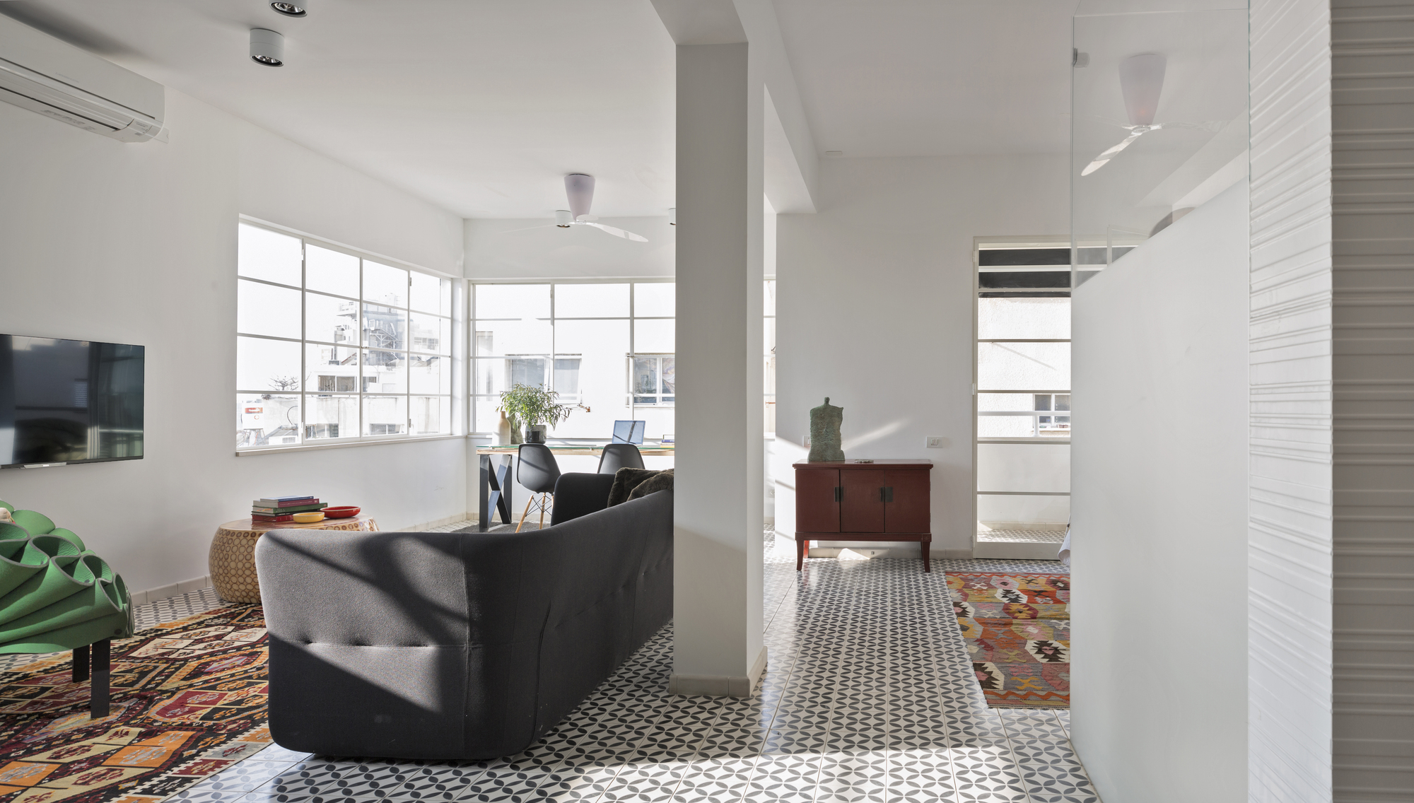 特拉维夫 Bauhaus 建筑中的自由气息-18