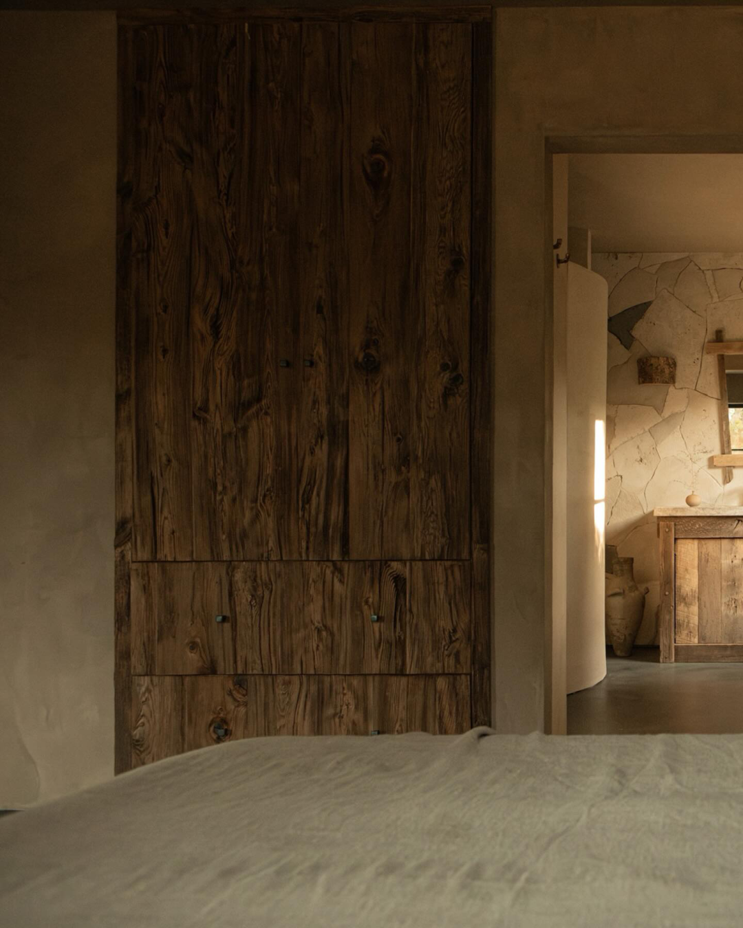 侘寂之墅（Egg House）丨美国纽约丨艺术家夫妇Chad Hagerman和Allison Ochmanek-49