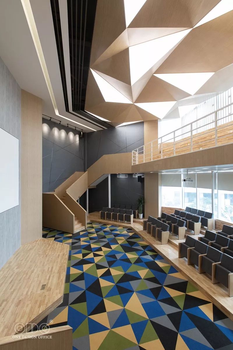 浐灞网信产业园，打造交流与灵感共享的空间-7