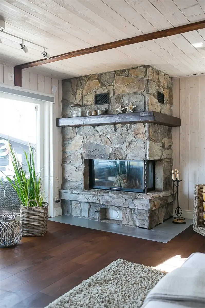 瑞典湖边百年老屋翻新,白色海洋风格度假屋-19