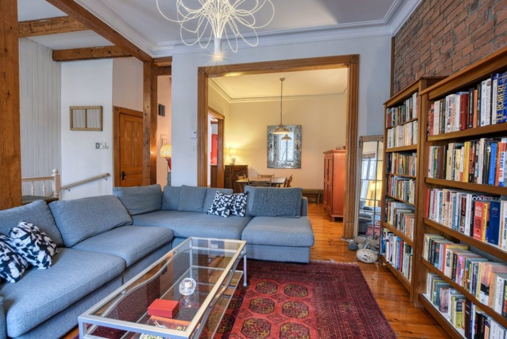 Plateau Mont  Royal木质与砖砌结合公寓丨Joli Joli Design-21