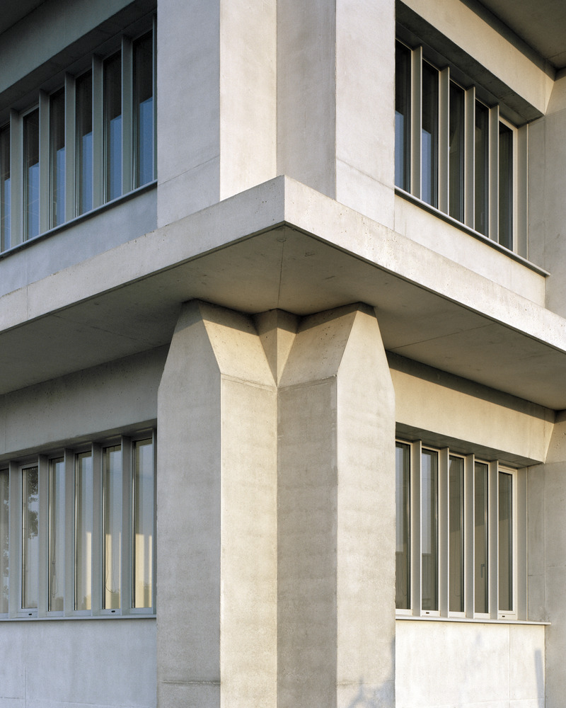 法国蒙彼利埃 MONOD II 办公楼丨Atelier EGR-8