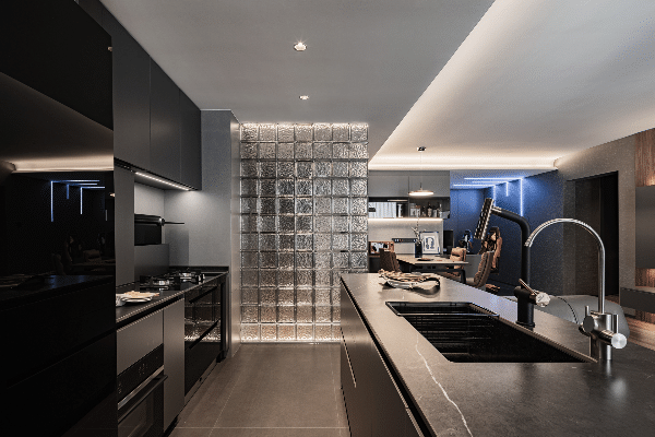 暗黑电竞房 · 北京丰台新婚夫妻酷炫空间丨中国北京-40