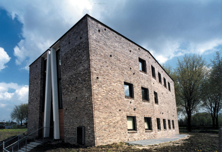 Dronten警察局丨Liesbeth van der Pol及其团队-8