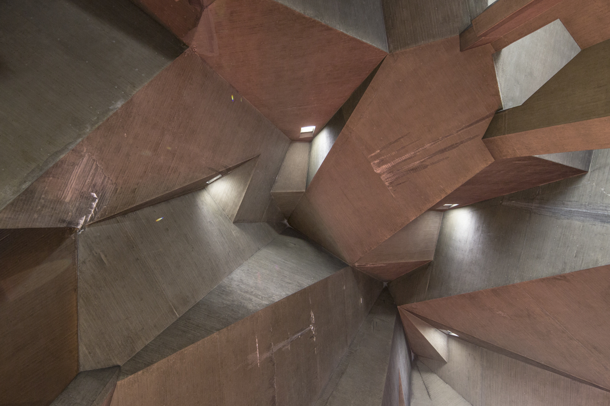 AD Classics Neviges Mariendom  Gottfried Böhm-70